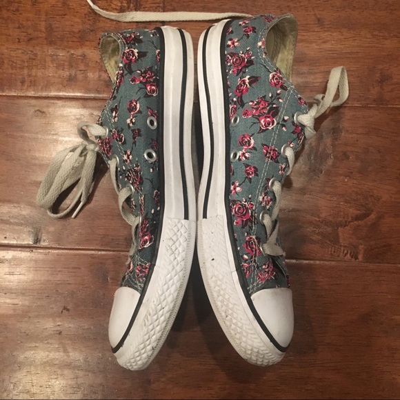 Converse all star grey blue denim floral roses print youth size 3 - Picture 2 of 5